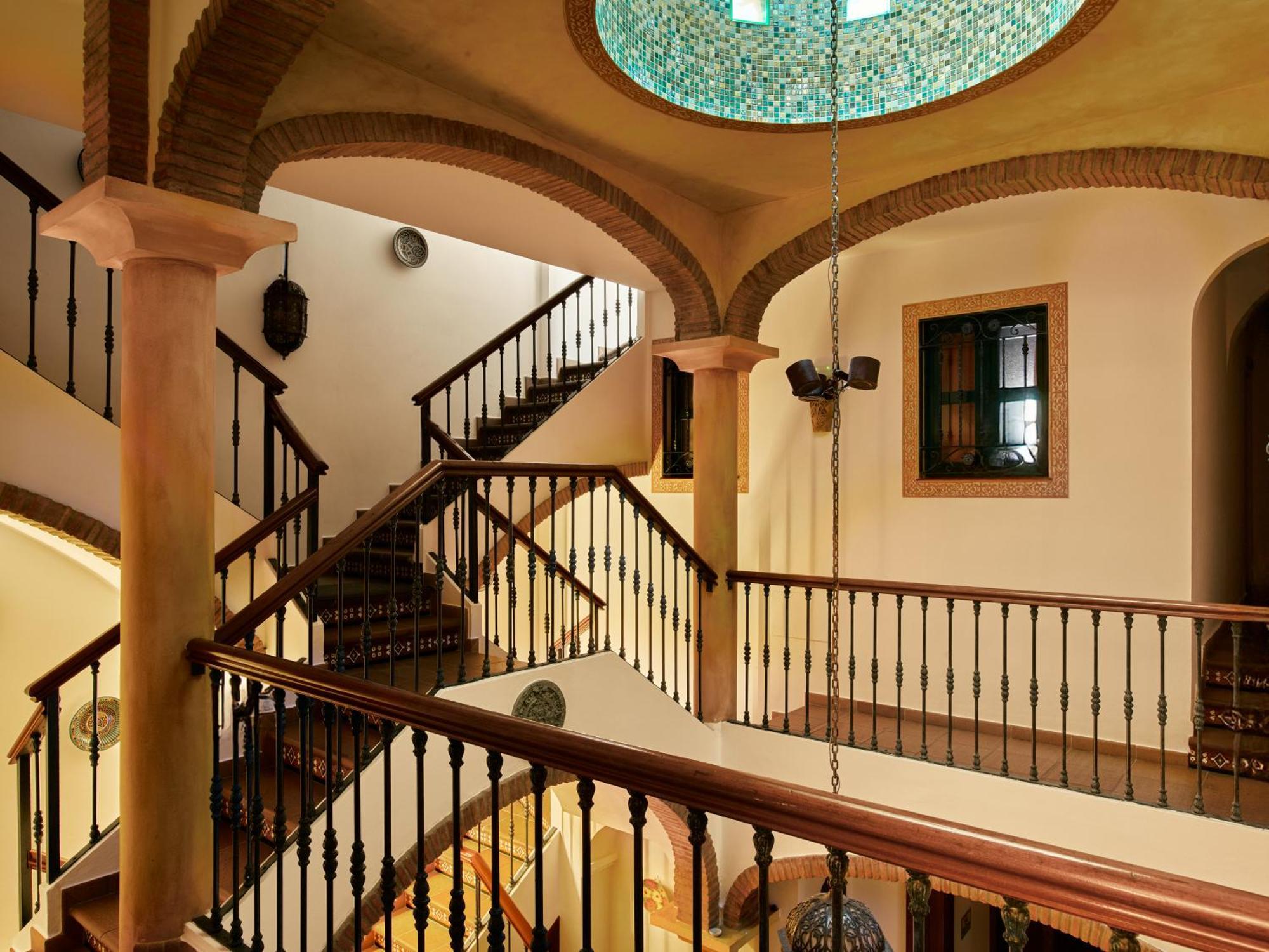 Apartamentos Turisticos Casa De La Borrega Estepona Ngoại thất bức ảnh
