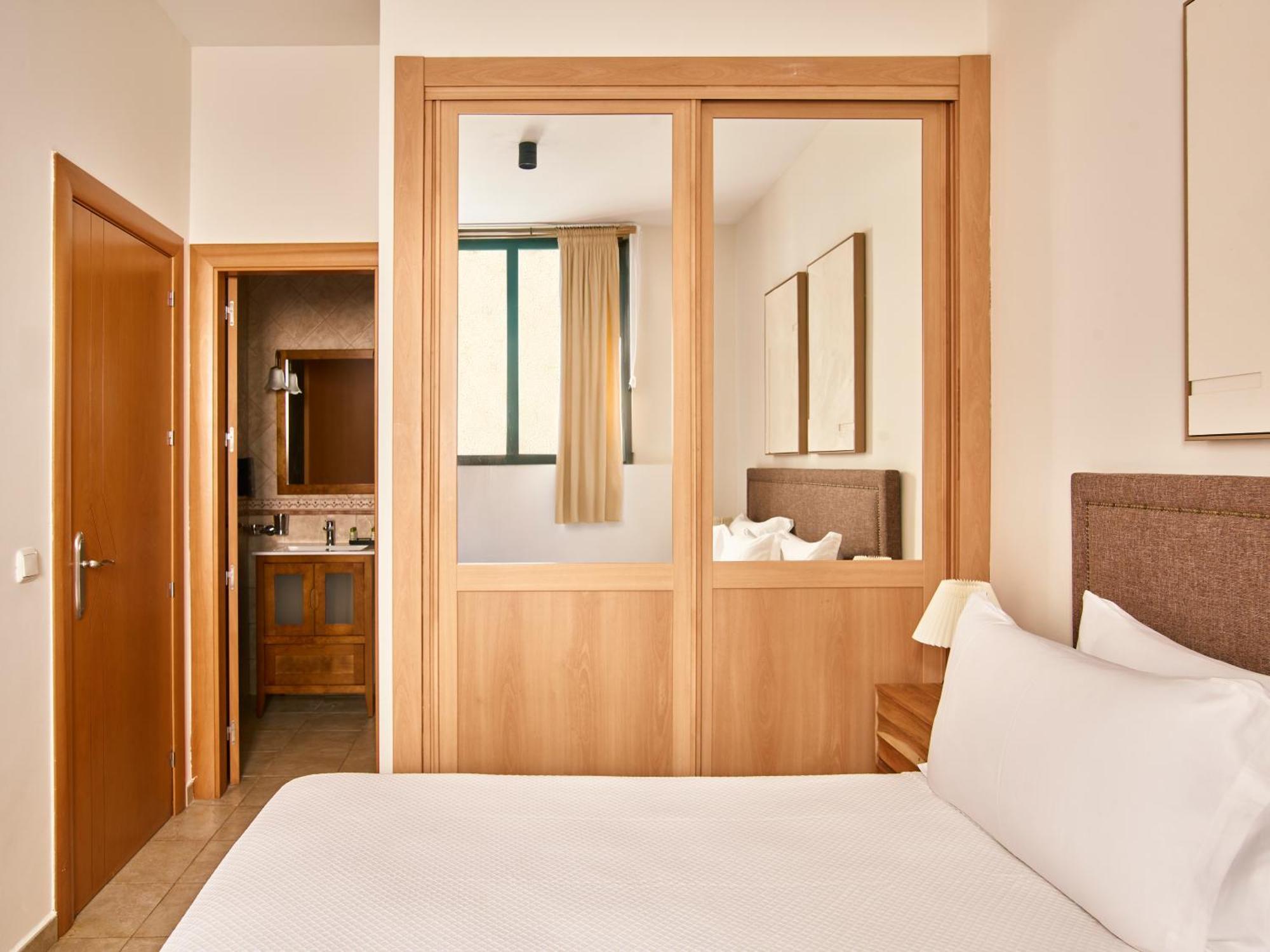 Apartamentos Turisticos Casa De La Borrega Estepona Ngoại thất bức ảnh